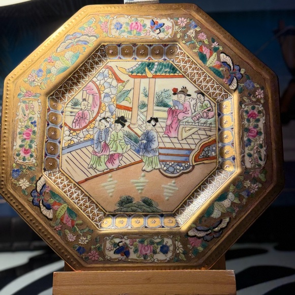 Elegant Multicolor Decorative Plate - Picture 1 of 13